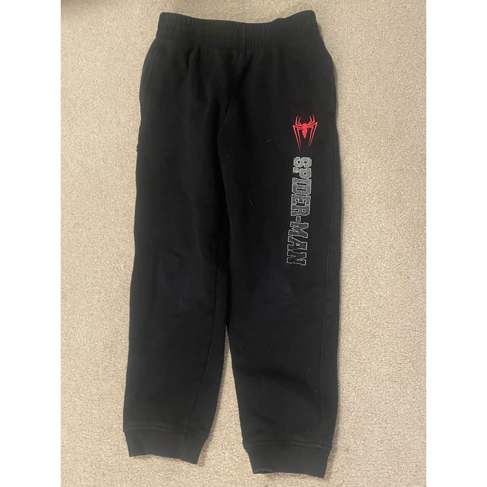 💰 Marvel sweatpants